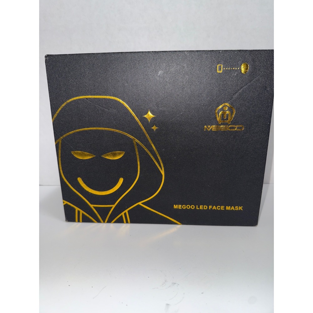 Megoo LED Face Mask Bluetooth Programmable Light Up Mask for Cosplay Halloween